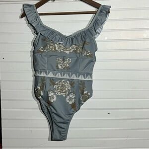NWOT Mia Joy Joyfolie Evie Swimsuit in Blue Floral Ruffled Size Medium